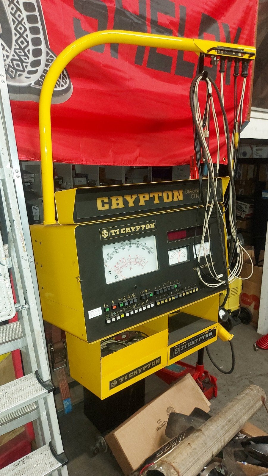 CRYPTON VINTAGE TESTKAST OLDTIMER KLASSIEKER, Ophalen, CRYPTON, Xxx, Xxc