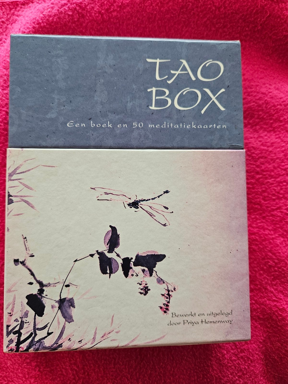 Tao Box: Boek en 50 Meditatiekaarten door Priya Hemenway, Boeken, Achtergrond en Informatie, Spiritualiteit algemeen, Ophalen of Verzenden
