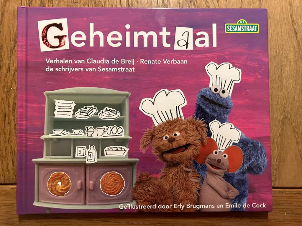Boek sesamstraat geheimtaal claudia de breij renate verbaan, Ophalen of Verzenden, Fictie algemeen