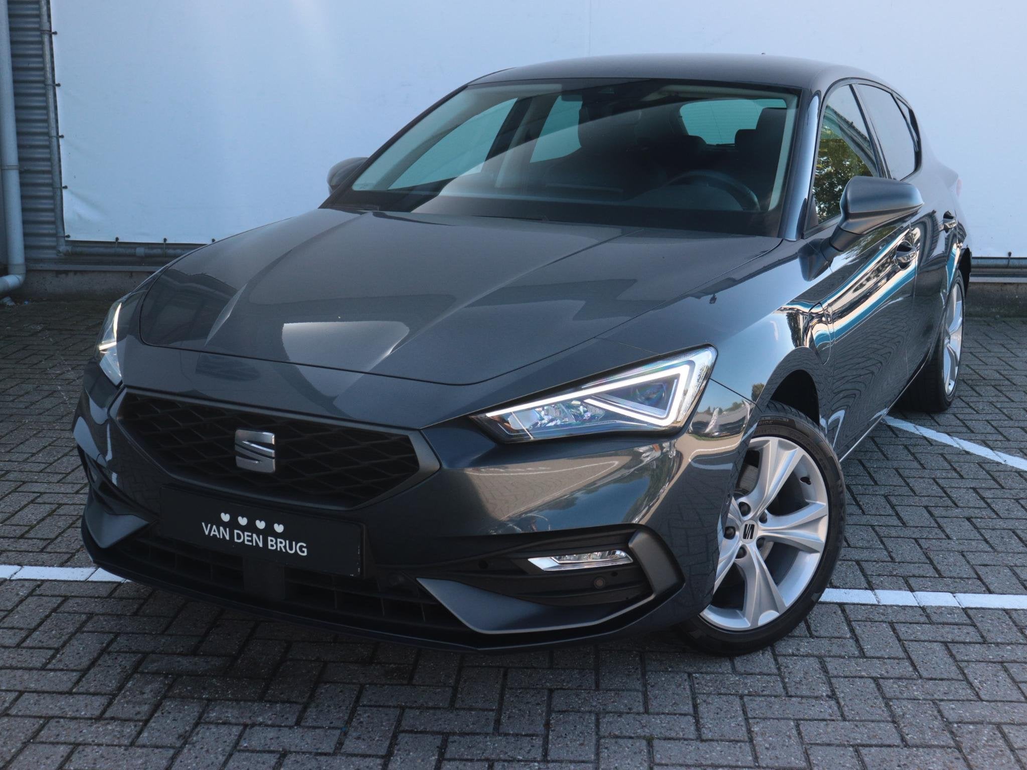 SEAT Leon 1.4 E-Hybrid FR | Elekt Stoelen | ACC | Sfeerverli, Auto's, Stof, Gebruikt, 680 kg, 4 cilinders