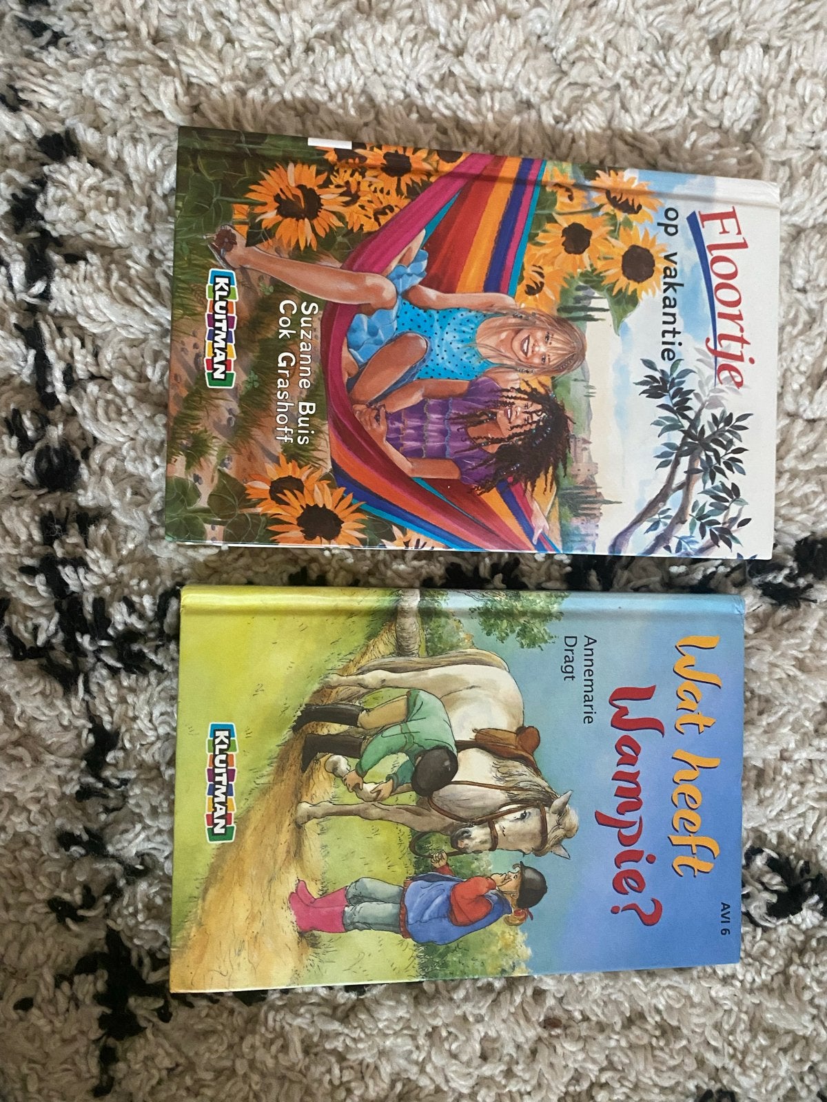 2 kinderboeken: Floortje op vakantie & Wat heeft Wampie?, Boeken, Ophalen of Verzenden, Gelezen, Fictie algemeen