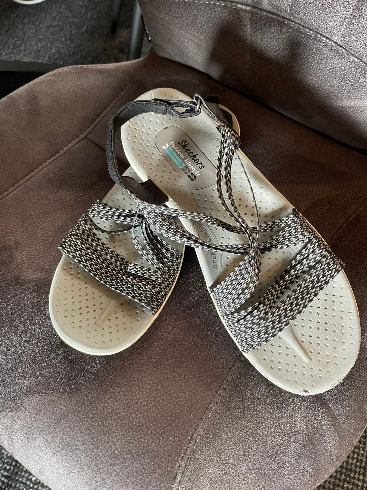 Sketchers sandalen maat 41, Kleding | Dames, Ophalen, Zo goed als nieuw, Sneakers of Gympen