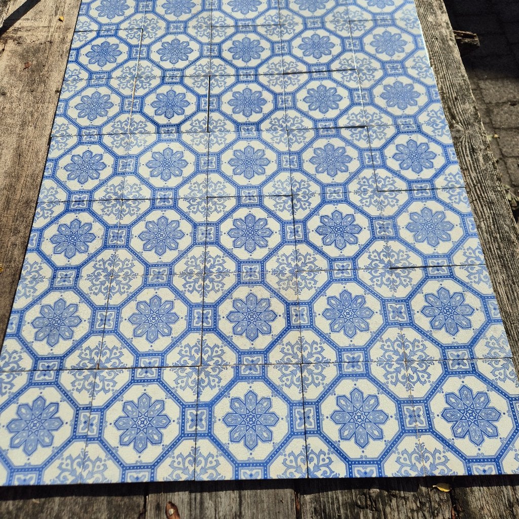 Set van 35 antieke wandtegels wit met blauw decor 15x15, Ophalen