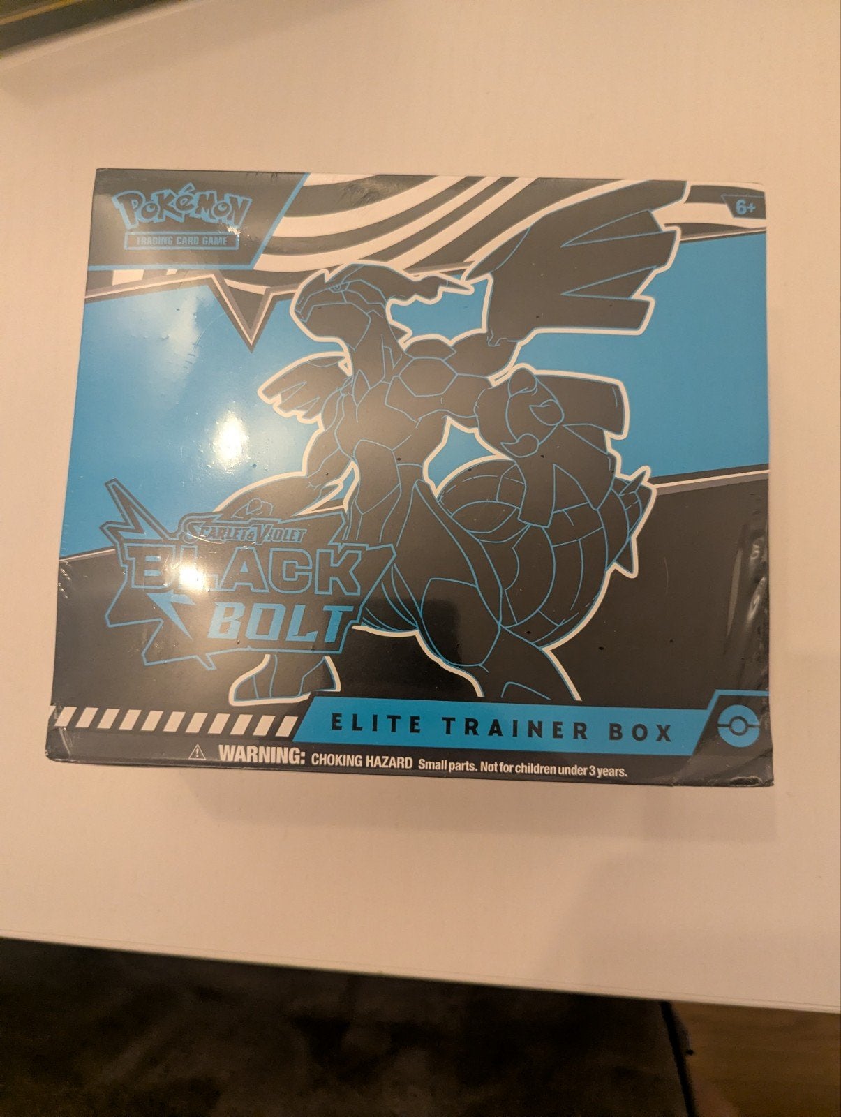Pokémon Black Bolt ETB, Ophalen of Verzenden, Nieuw, Overige typen