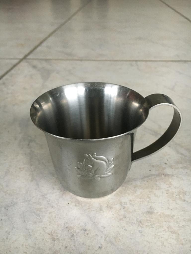 Gero geboorte beker kinderbeker drinkbeker Eekhoorn H7 cm, Ophalen of Verzenden, Zo goed als nieuw, Kraamcadeau