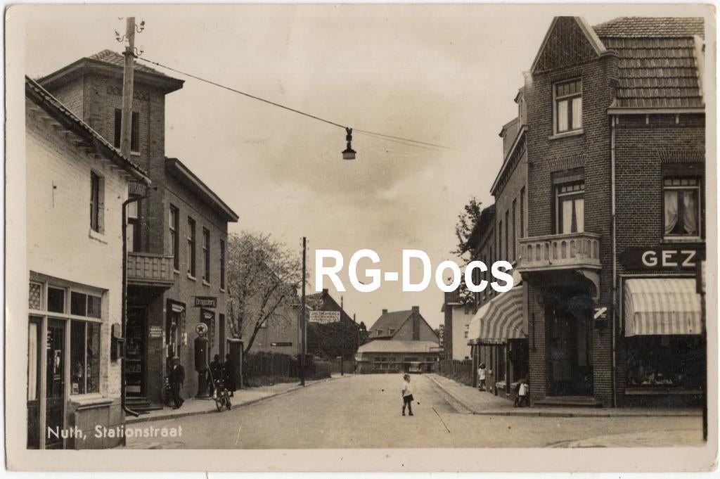 Ansichtkaart Fotokaart Stationsstraat Nuth Straatbeeld 1941, Ophalen of Verzenden, 1920 tot 1940, Gelopen, Limburg