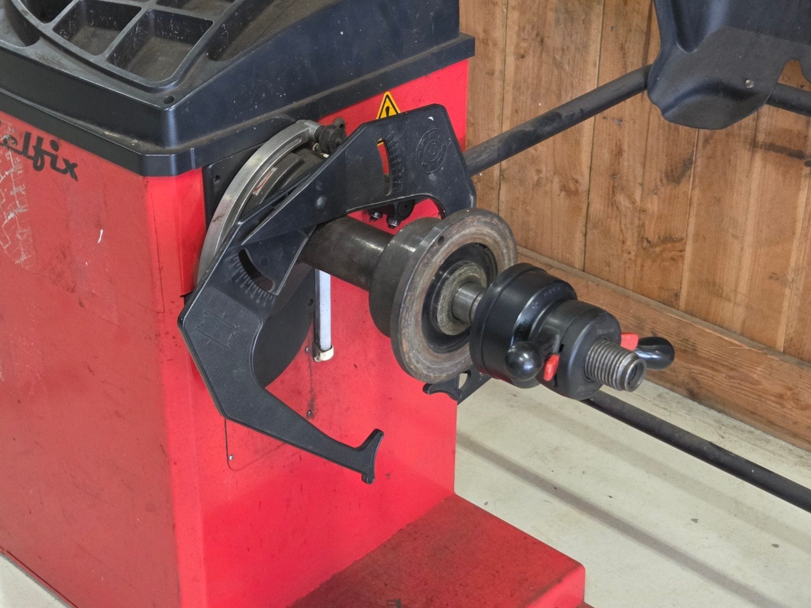 Bright Balanceermachine 220V bouwjaar 2017 laserpoint, Ophalen, Gebruikt, Bright, Bright