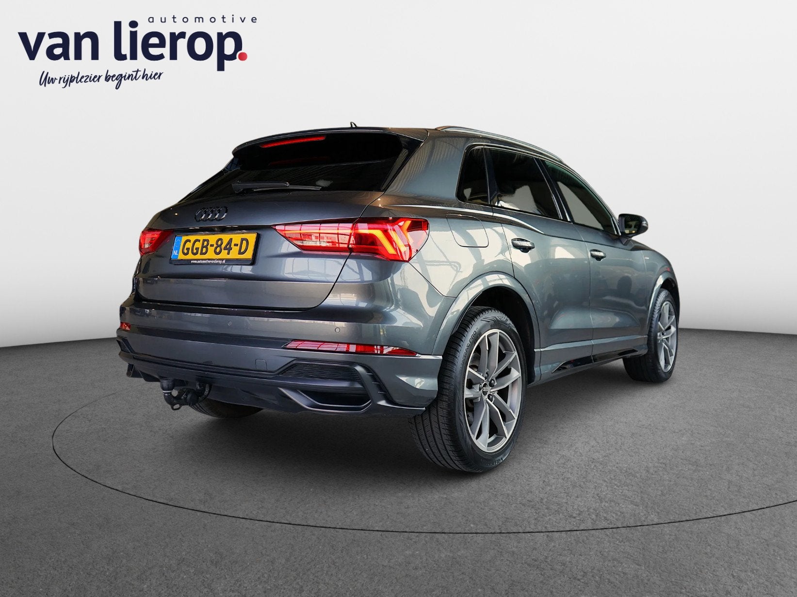 Audi Q3 45 TFSI e S Edition ACC | LED | TREKHAAK | CARPLAY, Auto's, Audi, Automatische klimaatregeling, Gebruikt, 150 pk, Leder en Stof