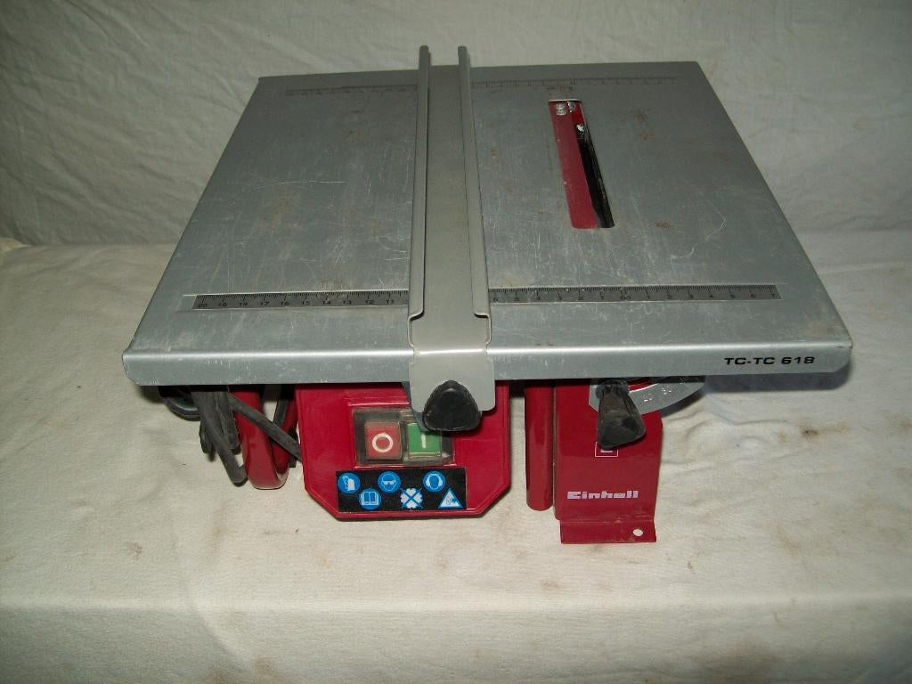 Einhell Tegelzaagmachine, Doe-het-zelf en Verbouw, Gereedschap | Zaagmachines, Ophalen, Overige typen, 600 tot 1200 watt, Zo goed als nieuw