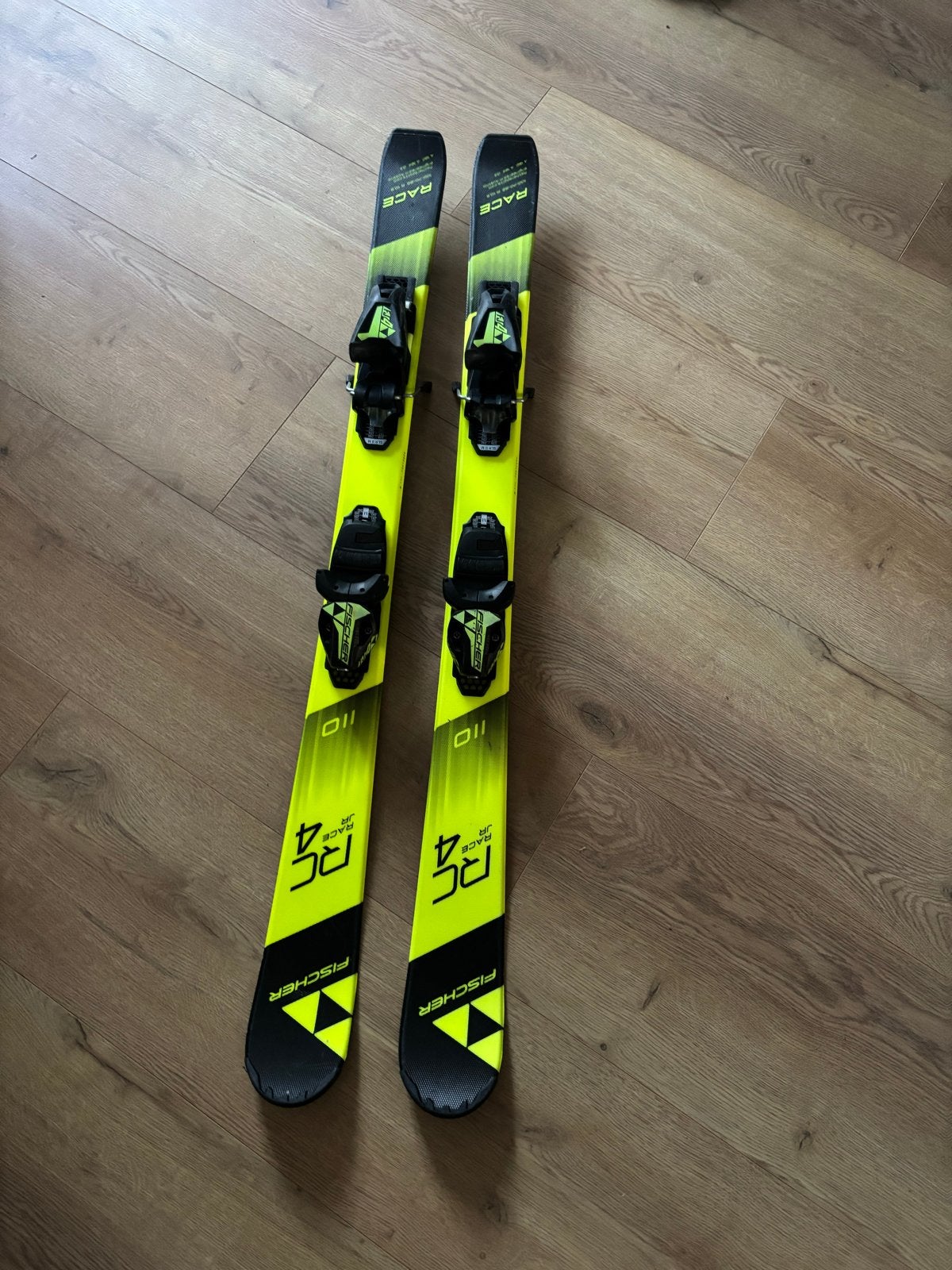 Fischer RC4 Race Ski's 110 cm met bindingen en skischoenen, Ophalen, 100 tot 140 cm, Skiën, Ski's