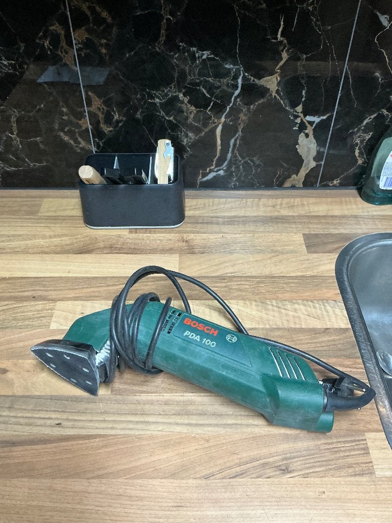 Schuurmachine ( Bosch ), Doe-het-zelf en Verbouw, Ophalen of Verzenden, Gebruikt, Minder dan 600 watt, Vlakschuurmachine