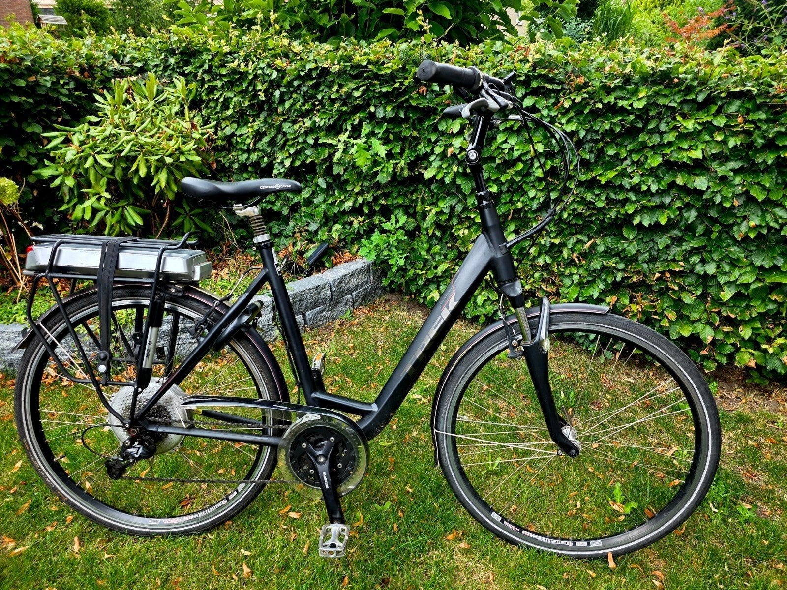 Fijne SPECIALIZED, Bikkel, Gazelle, Trek, Stella VA € 695, Zo goed als nieuw, 51 tot 55 cm, 50 km per accu of meer, Ophalen