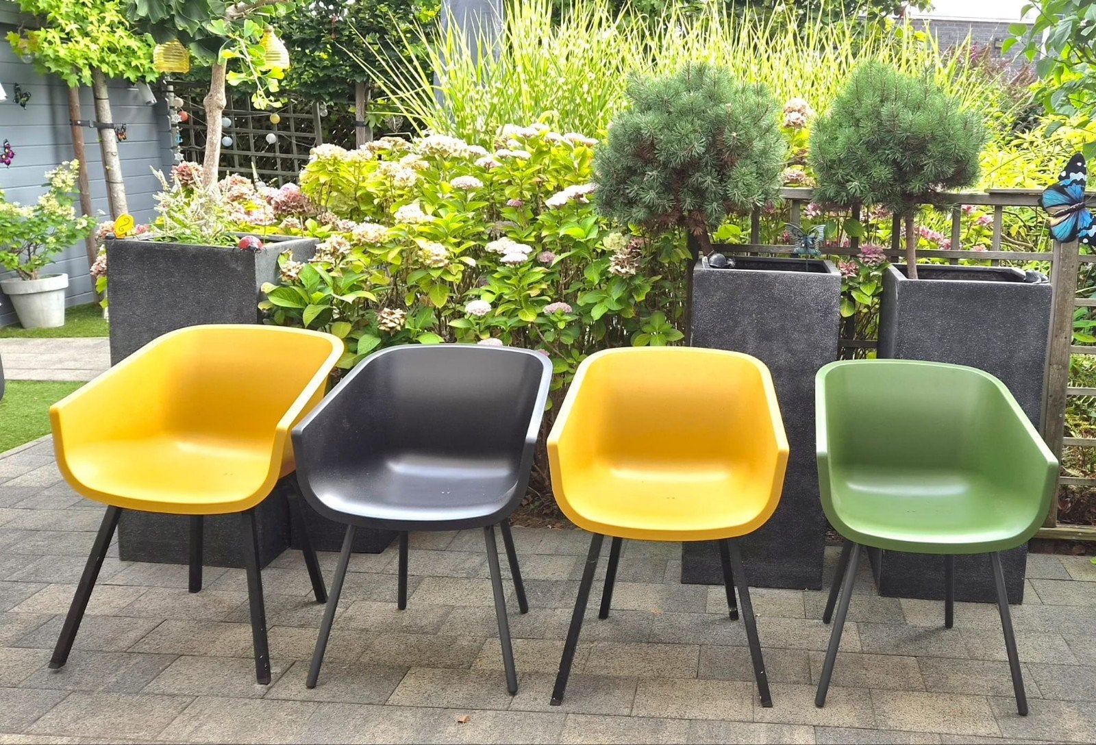 TK 4 tuinstoelen. Kuipjes Hartman type Amalia., Tuin en Terras, Tuinstoelen, Ophalen, Zo goed als nieuw, Kunststof