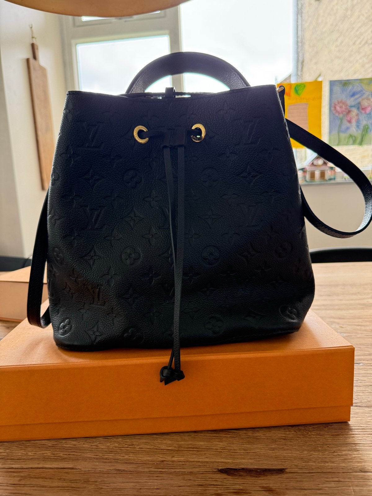 Louis vuitton tas in nieuwstaat, Overige merken, Verzenden, 25 tot 40 cm, Nieuw