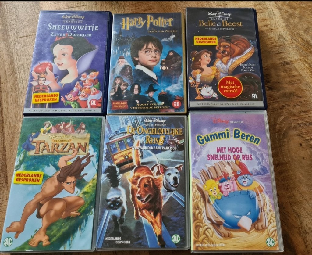VHS kindervideobanden 15 stuks, Alle leeftijden, Ophalen, Zo goed als nieuw, Overige genres