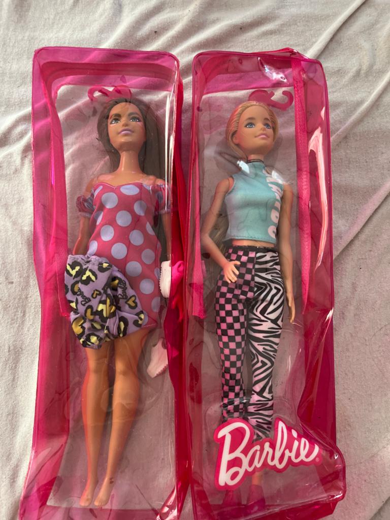 Barbie poppen set - 2 stuks in etui, Ophalen of Verzenden, Gebruikt, Barbie