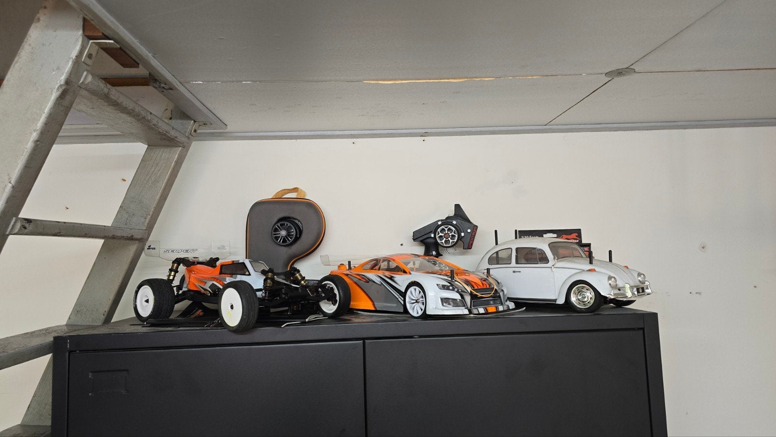 Complete Serpent 1/10 rc hobby nieuwstaat!!! Compleet!!, Ophalen of Verzenden, Zo goed als nieuw, Overige schalen, Auto offroad