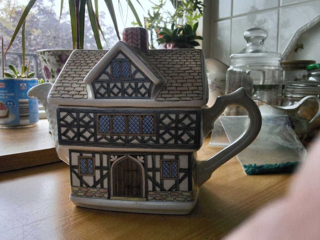 Theepot, Antiek en Kunst, Ophalen of Verzenden