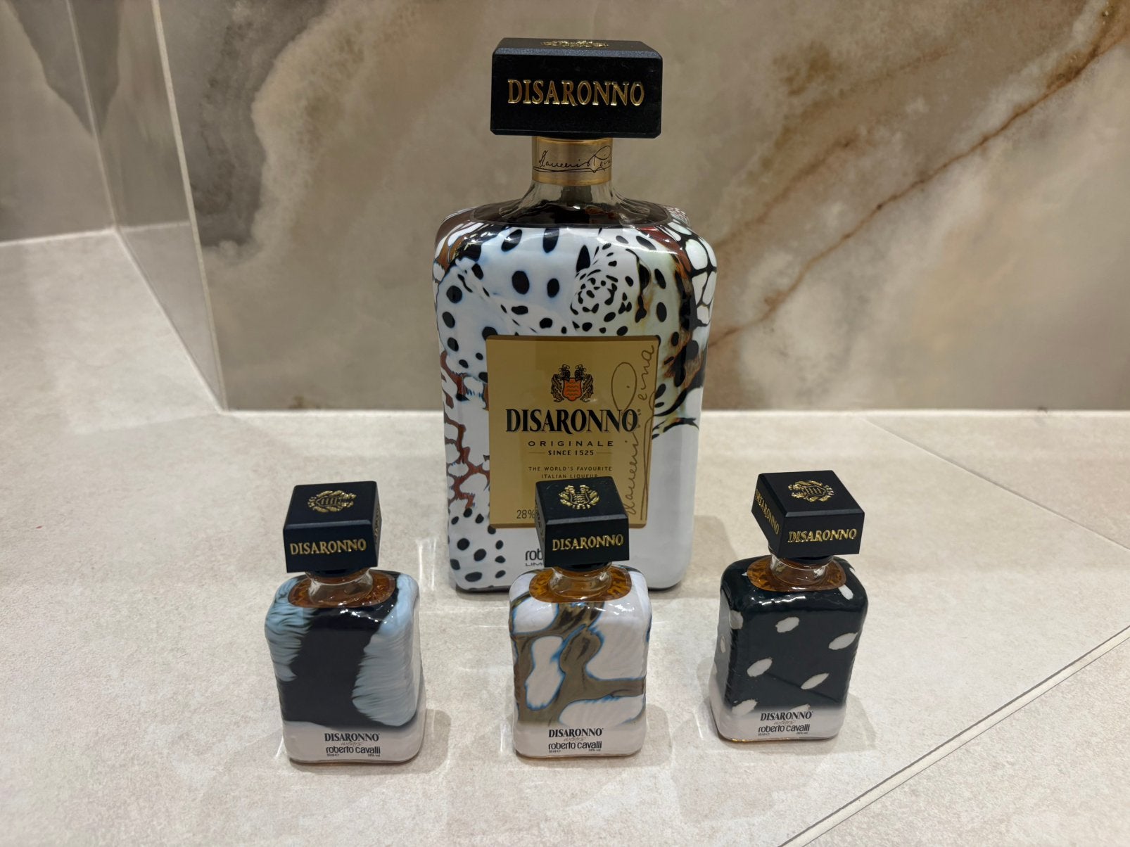Nieuwe set Disaronno wears Roberto Cavalli, Ophalen of Verzenden, Zo goed als nieuw, Overige typen