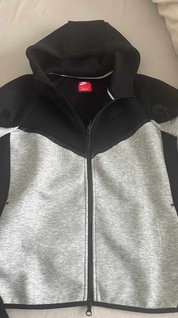 Nike Tech Fleece Trainingspak - Maat S, Ophalen of Verzenden, Nieuw, Maat 46 (S) of kleiner