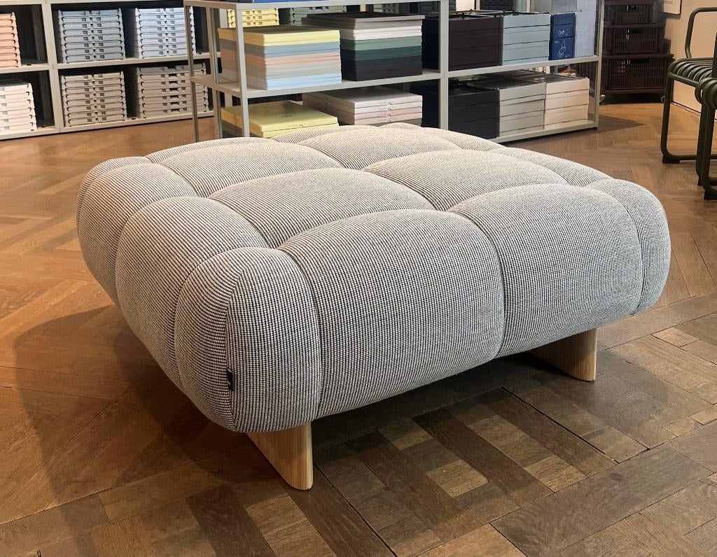 QUILTON LIFT OTTOMAN, Huis en Inrichting, Banken | Voetenbanken en Poefen, Ophalen, 100 tot 125 cm, Zo goed als nieuw, 100 tot 125 cm