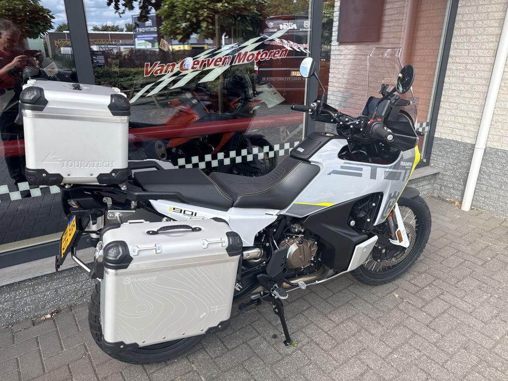 HUSQVARNA NORDEN 901 2024, Motoren, Motoren | Husqvarna, Bedrijf, Toermotor