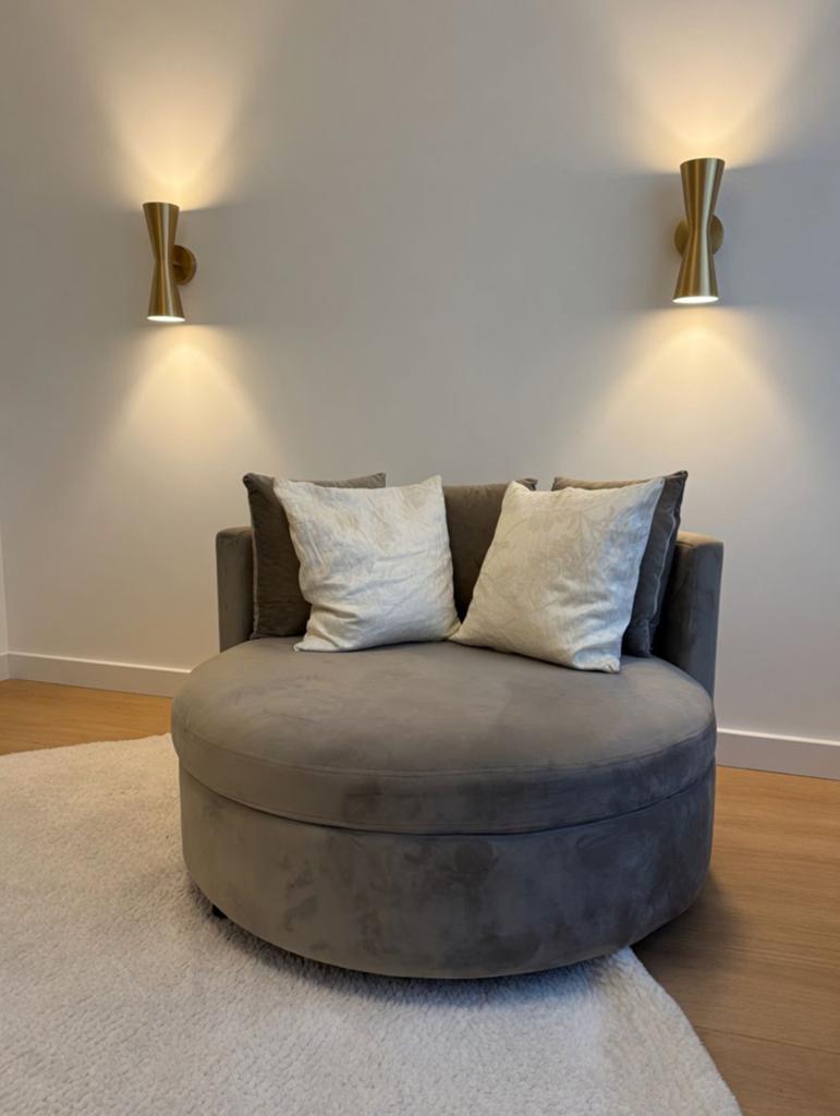Comfortabele ronde fauteuil - Zo goed als nieuw, Ophalen, Rond, 125 cm of meer, Zo goed als nieuw