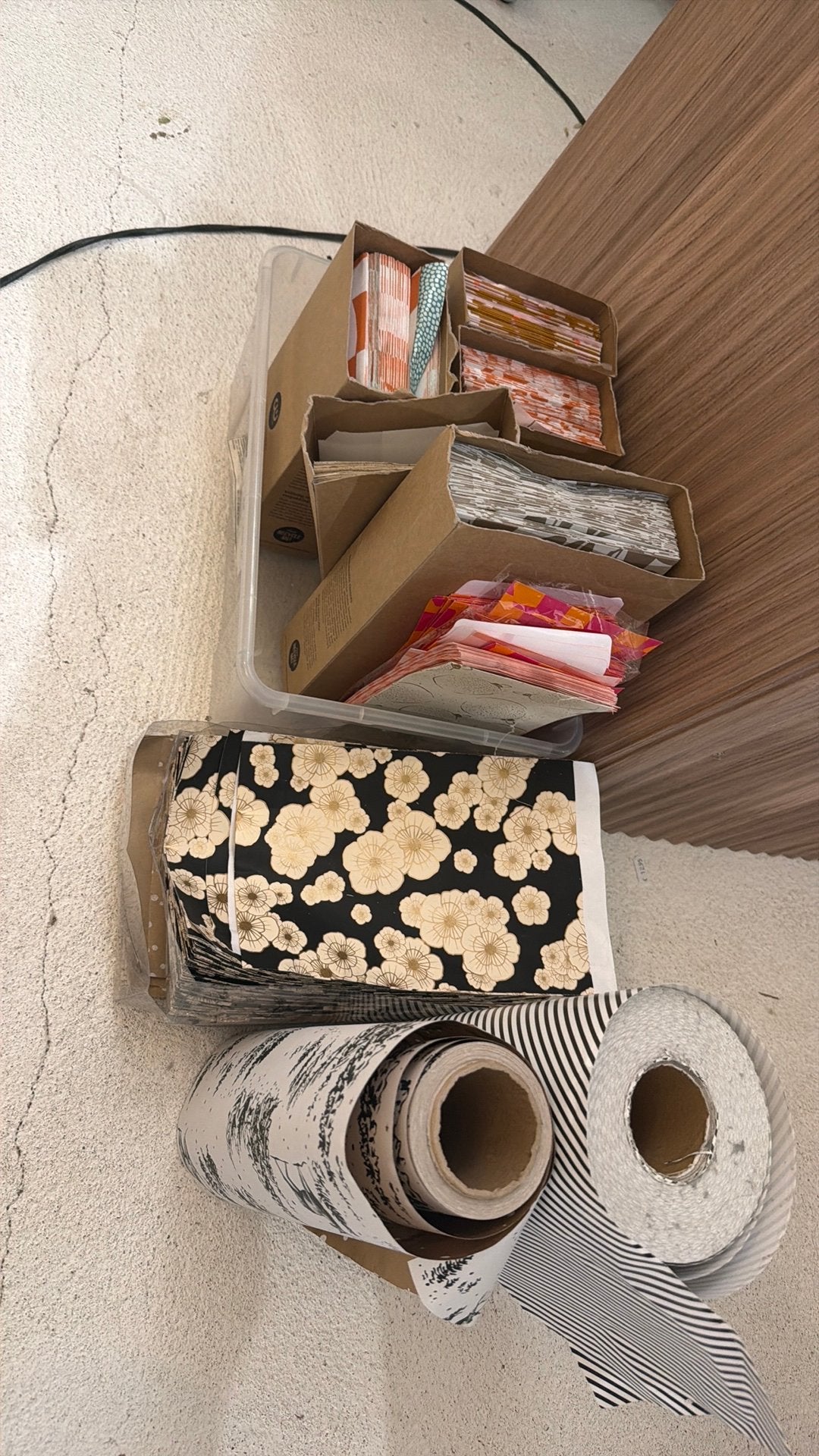 Inpak materiaal diverse, Diversen, Cadeaupapier, Ophalen, Zo goed als nieuw