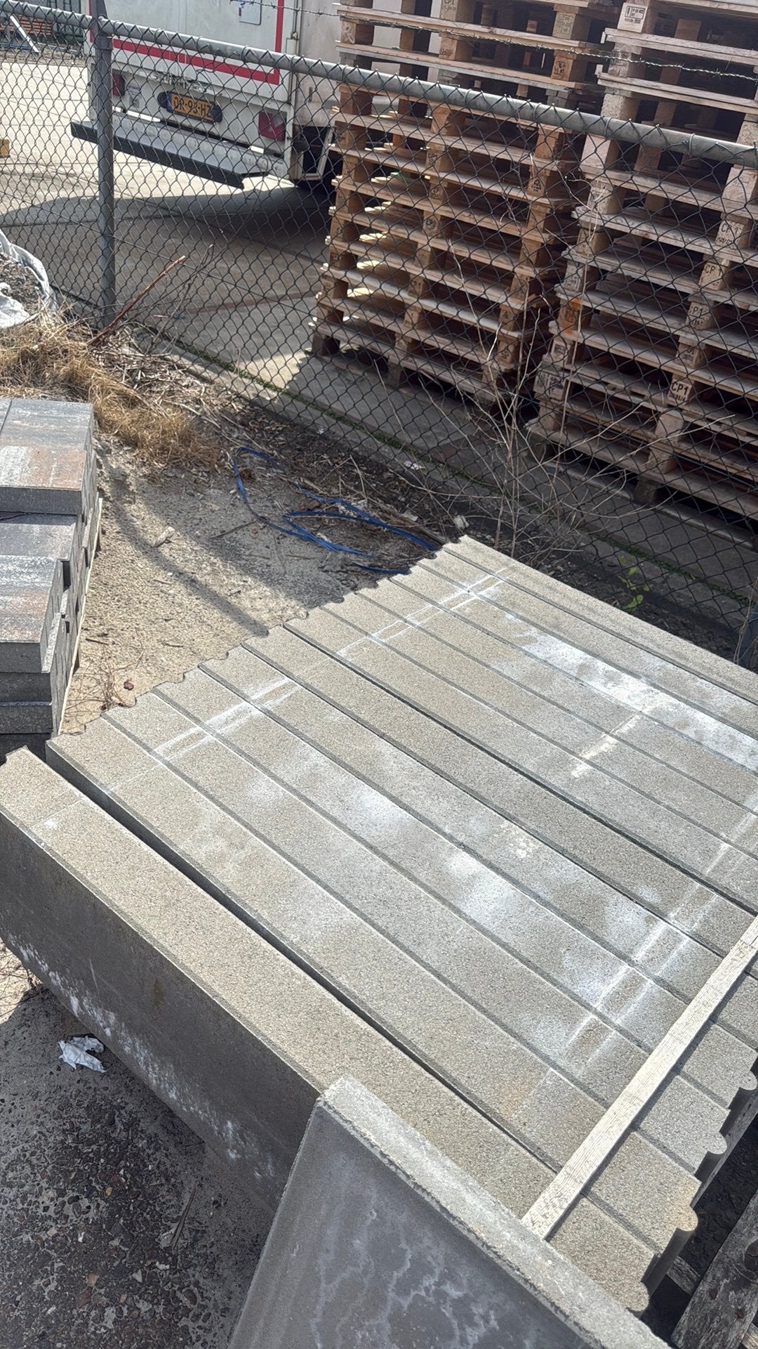 Opsluitband 10x35x100 grijs goedkoop, Tuin en Terras, Ophalen, Overige materialen, 100 tot 200 cm, Zo goed als nieuw