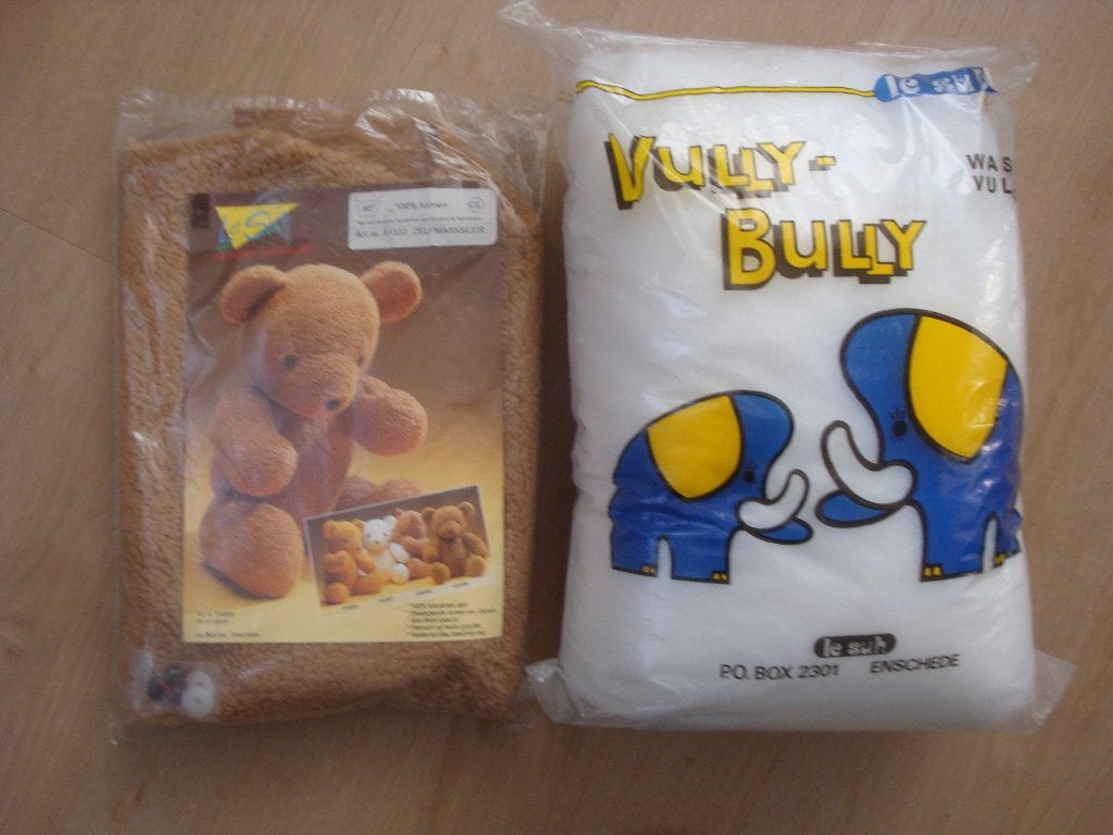 Zelfmaakpakket beer teddybeer Le Suh 45 cm groot nieuw, Ophalen of Verzenden, Nieuw, Overige typen