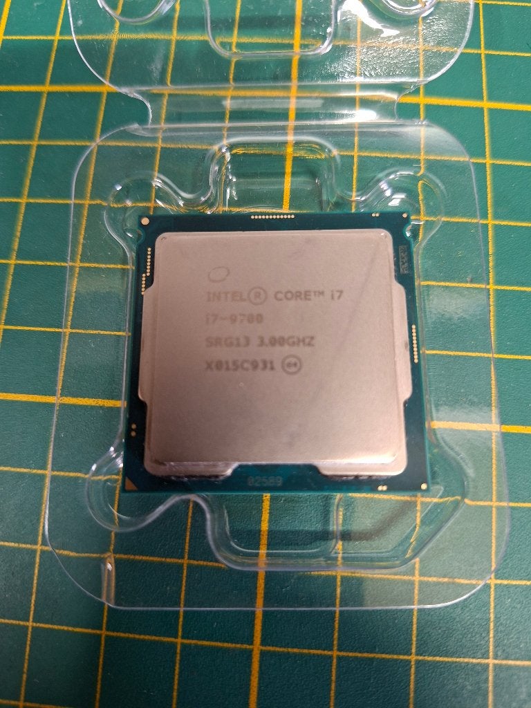 Foto 5 van Intel Core i7-9700 Processor 4.70 GHz werkt goed!