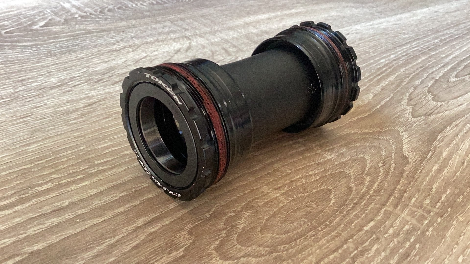 Token T47 DUB bottom bracket NIEUW, Fietsen en Brommers, Ophalen of Verzenden, Info@token.com, Nederland, Meer dan 20 versnellingen