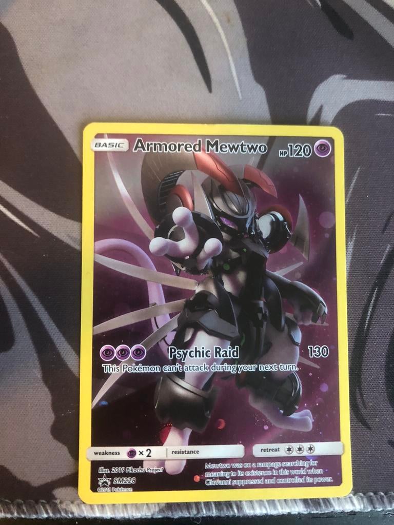 Armored Mewtwo, Ophalen of Verzenden, Zo goed als nieuw