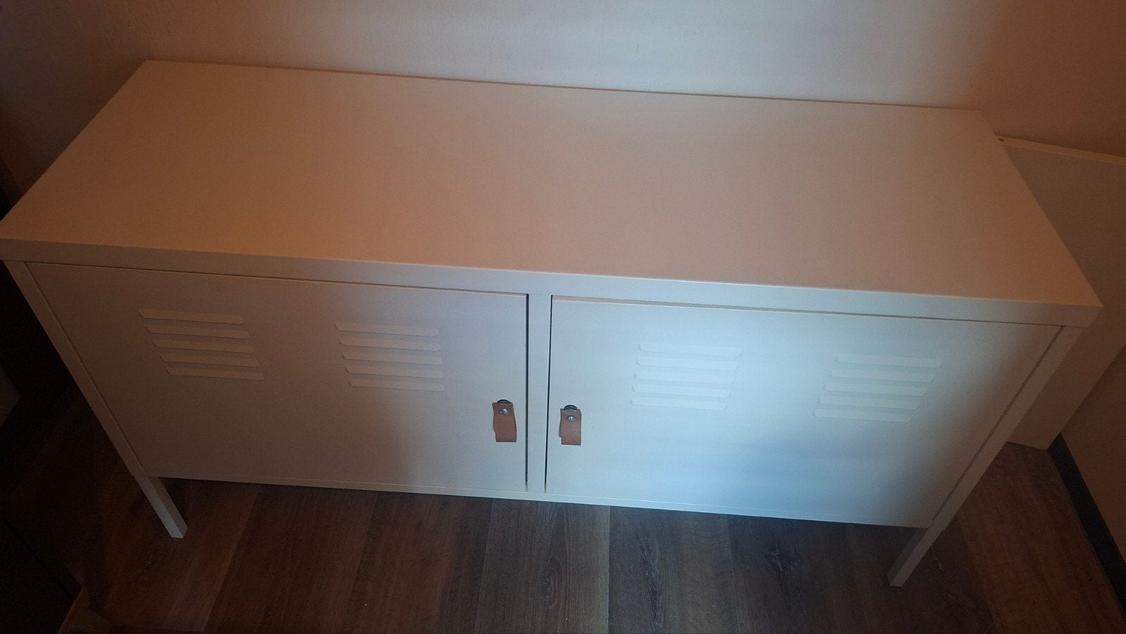 Ikea lockerkastje met 2 planken - Zo goed als nieuw, Ophalen of Verzenden, Zo goed als nieuw, Industrieel