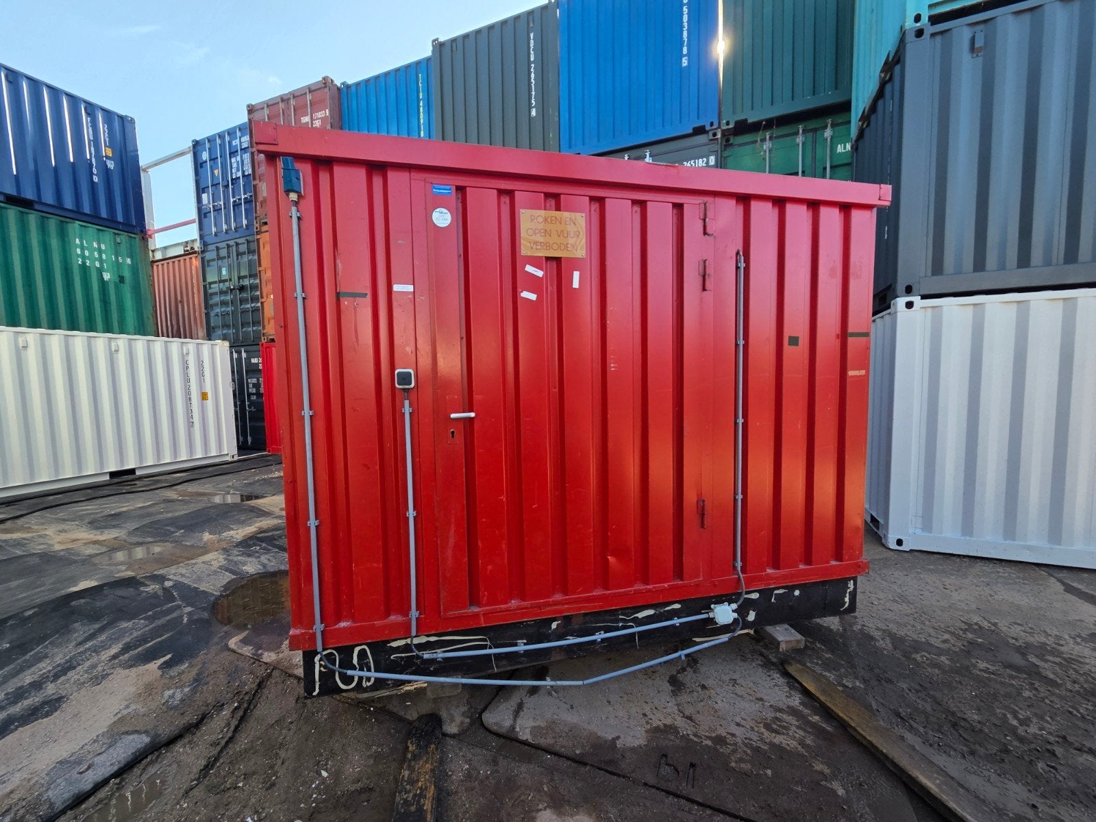 brandwerende milieucontainer met lekbak, Ophalen of Verzenden, Nieuw, Hout, Containerberging
