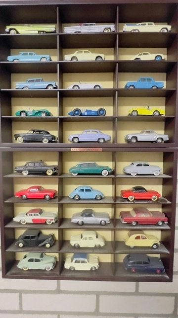 miniatuur auto's, Ophalen, Zo goed als nieuw, Auto, Dinky Toys