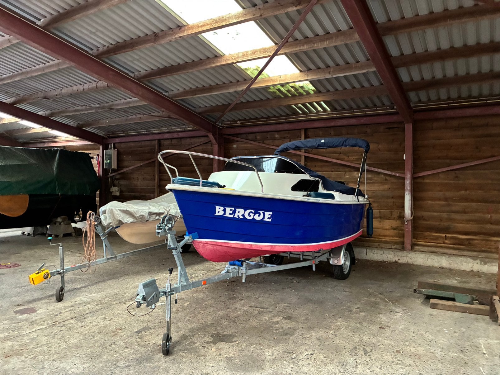 Boot met 30pk Mercury motor, trailer, biminitop en afdekzeil, Watersport en Boten, Overige merken, Gebruikt, Kajuitboot, 5 m