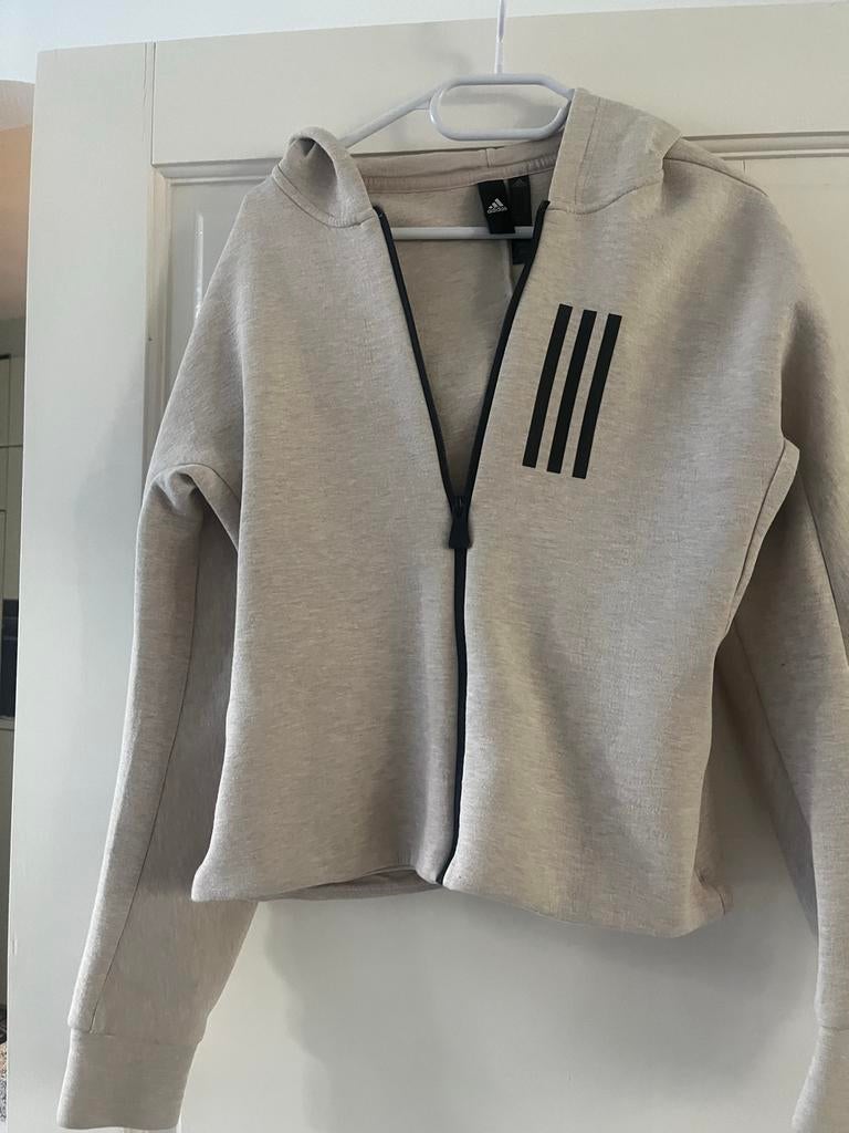Adidas jasje - Zo goed als nieuw, Ophalen of Verzenden, Zo goed als nieuw, Beige