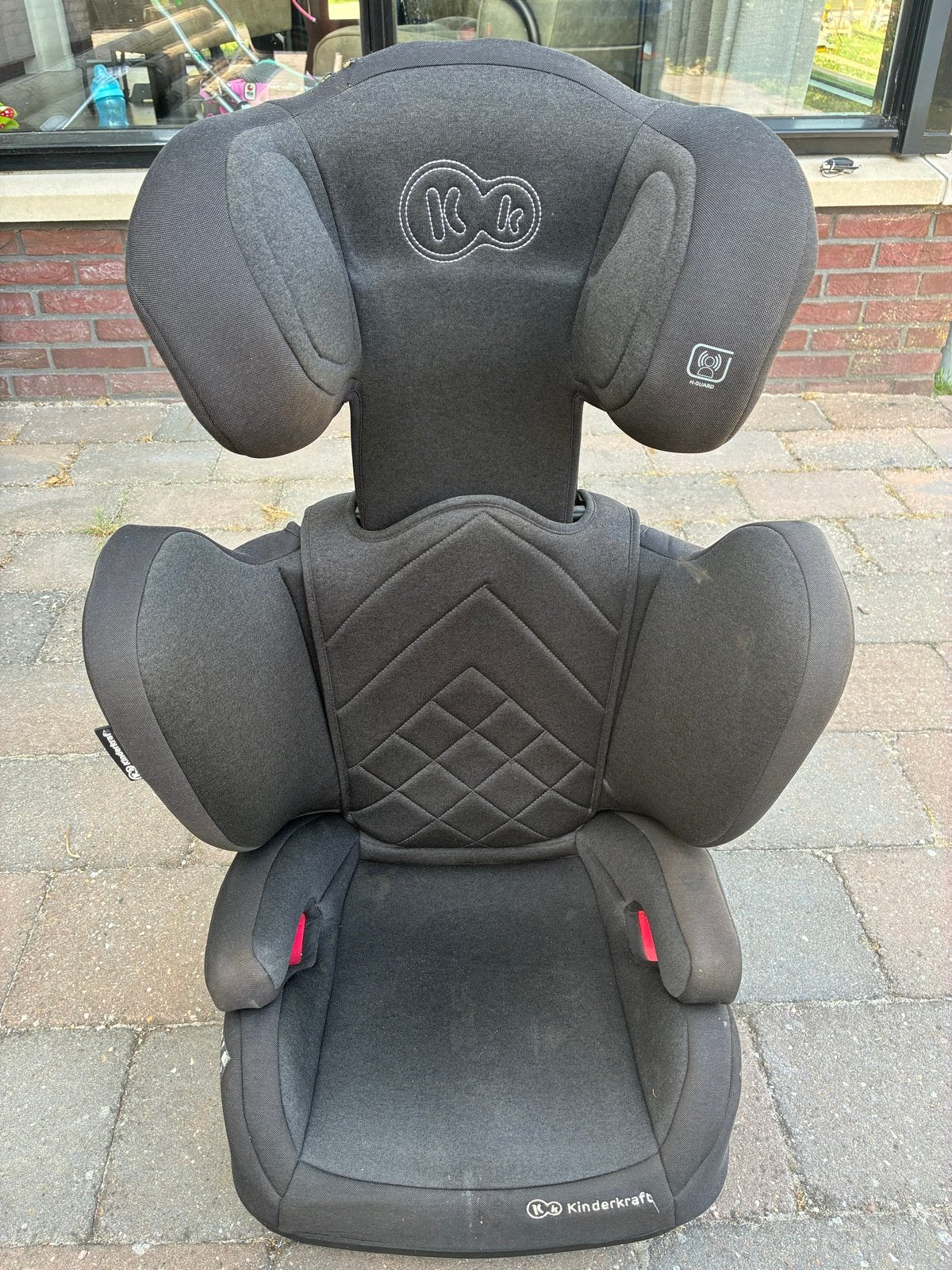 Kinderkraft autostoel - Kleine beschadiging, nog prima, Kinderen en Baby's, Overige merken, 15 t/m 36 kg, Ophalen of Verzenden