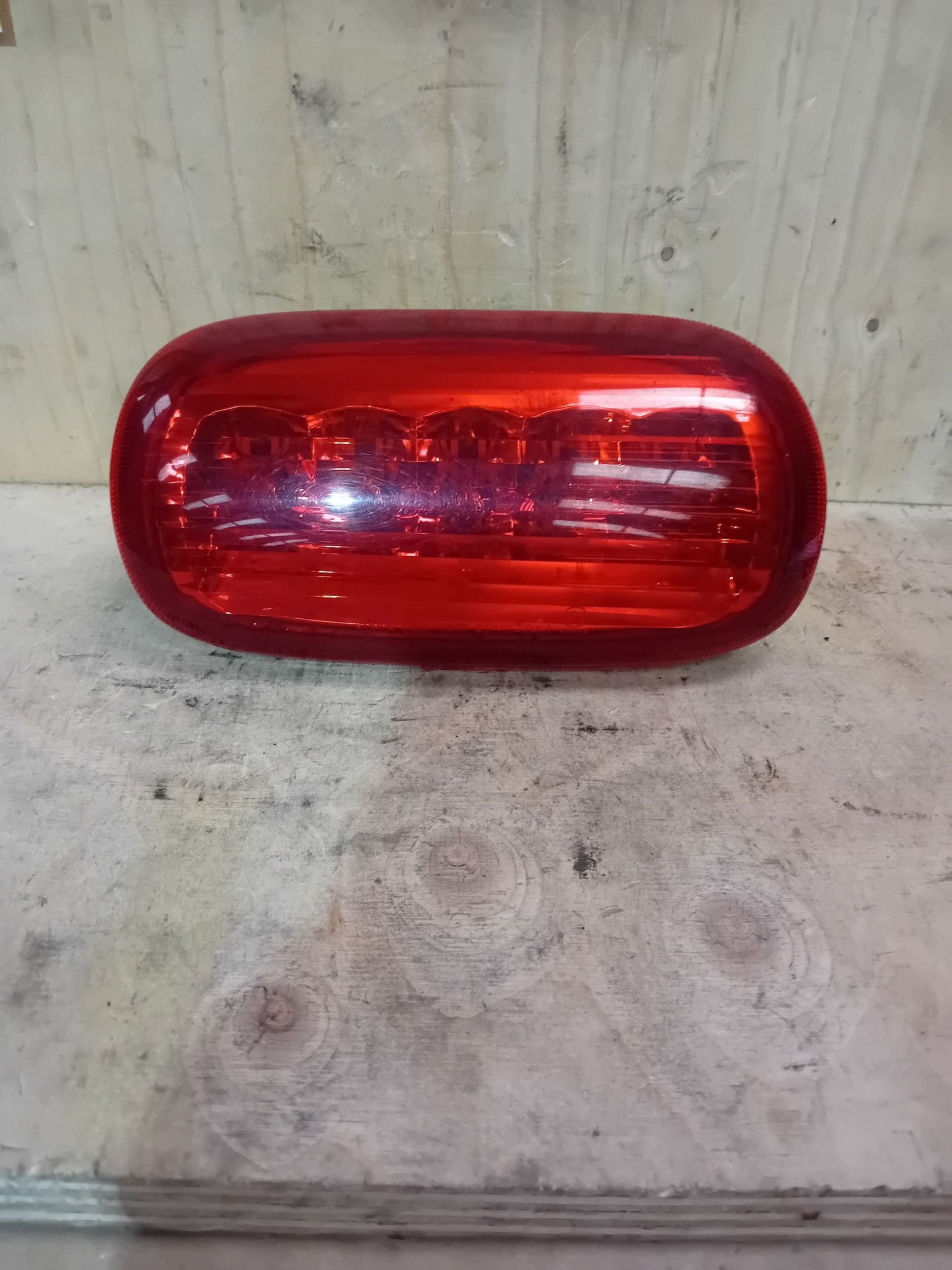 Derde remlicht Hyundai H300 bj.2010, Gebruikt, -, Ophalen of Verzenden, Hyundai