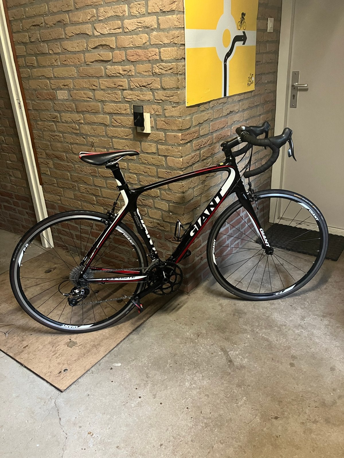 Giant  Defy Advanced 2 - Carbon  frame !, Ophalen, 28 inch, Gebruikt, Carbon