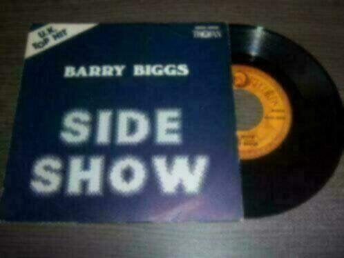 Barry Biggs met Side Show in goede staat , Verzenden, 7 inch, Zo goed als nieuw, Inclusief binnenhoes