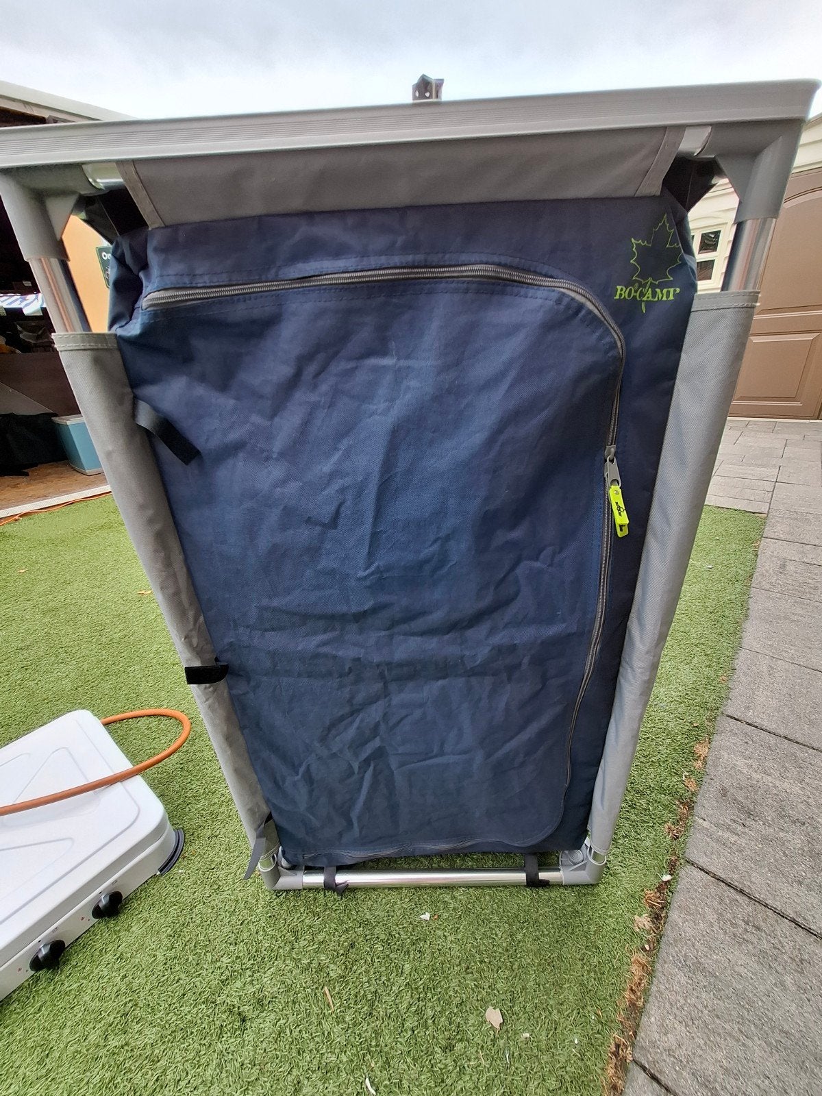 Bo-Camp campingkastje - Zo goed als nieuw, Caravans en Kamperen, Ophalen, Zo goed als nieuw