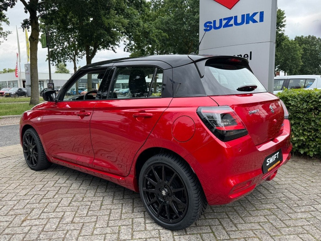 Suzuki SWIFT 1.2 Comfort 5-deurs Smart Hybrid Two-tone/l.m.v, Auto's, Voorwielaandrijving, 83 pk, Huisgarantie, 400 kg
