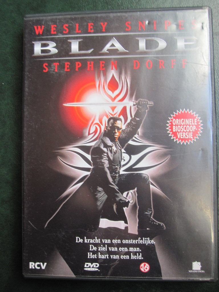 Blade (1998), Engels, Vanaf 16 jaar, Nederlands, Actie