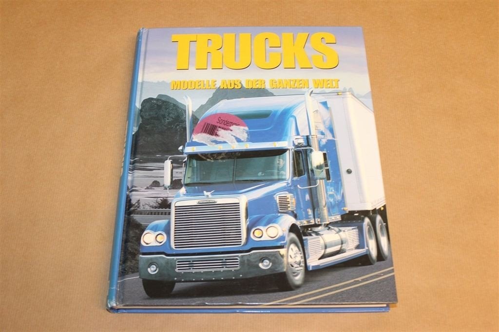 Trucks — Vrachtwagens Wereldwijd in Foto's, Ophalen of Verzenden, Gelezen, Tractor en Landbouw