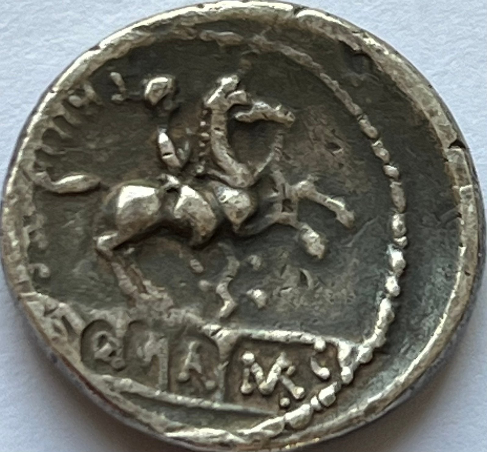 Romeinse Rijk schaarse denarius 56 voor Christus, Ophalen of Verzenden, Overige landen, Losse munt, Zilver