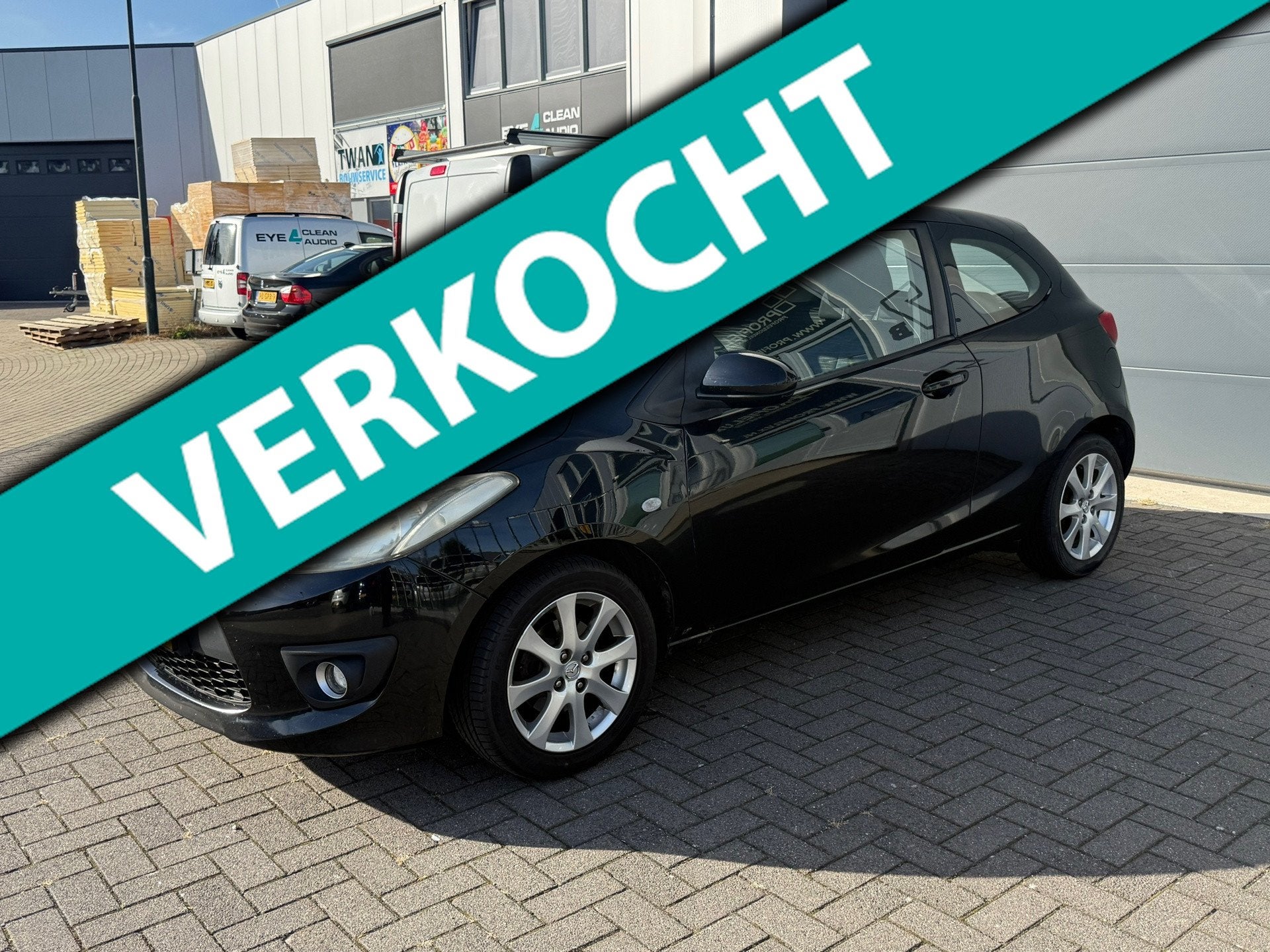 Mazda 2 1.3 AIRCO | ELEKTR PAKKET | CARPLAY | NIEUWE APK |, Auto's, Voorwielaandrijving, Stof, Gebruikt, 4 cilinders