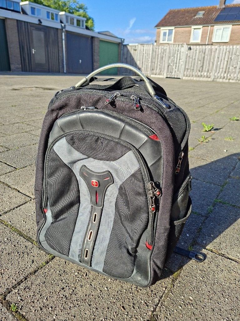 Swiss gear grote rugzak, 40 cm of meer, Ophalen of Verzenden, Zo goed als nieuw, Overige merken