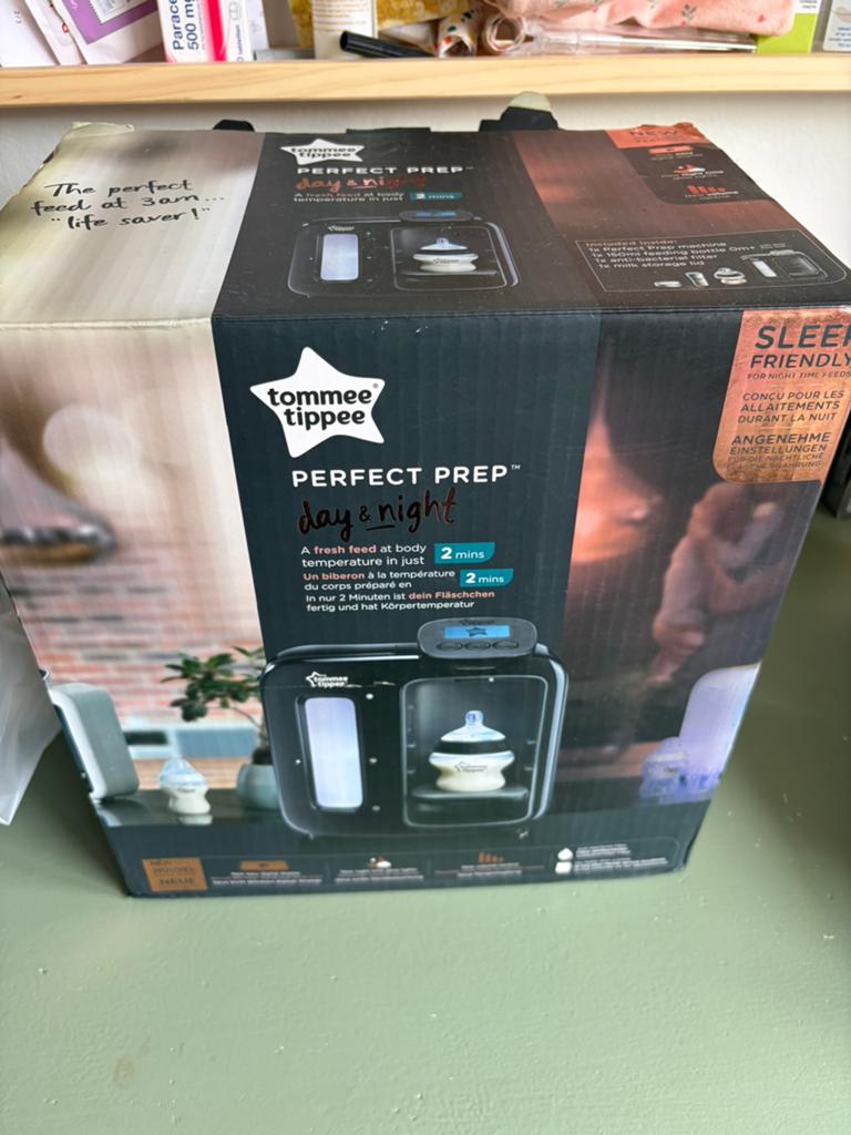Tommee Tippee Perfect Prep Day & Night Flessenmaker, Ophalen of Verzenden, Gebruikt, Flessen- of potjesverwarmer